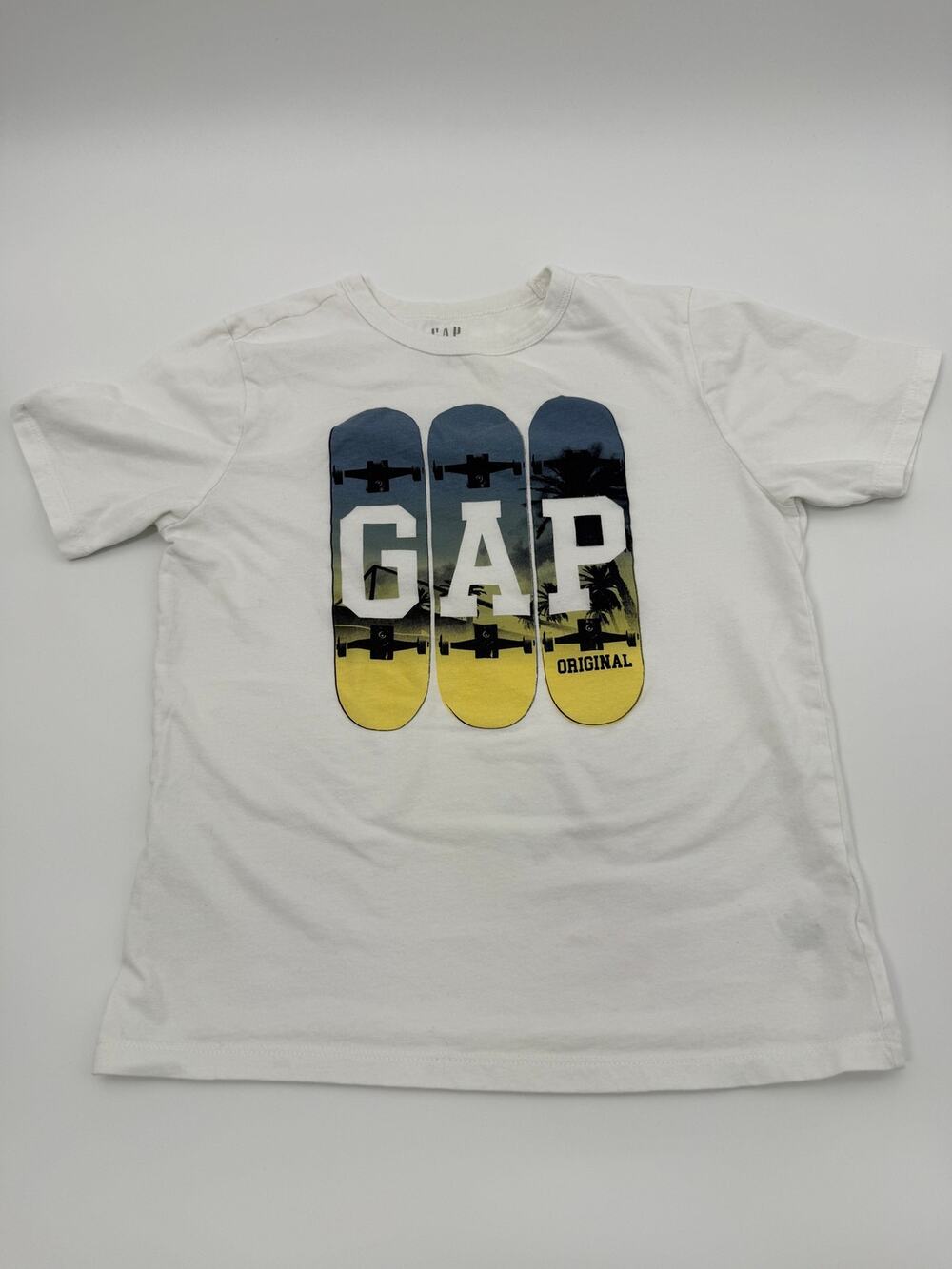 GAP Kids Skateboard Graphic T Shirt White Youth Medium 8 Skate Surf 100% Cotton